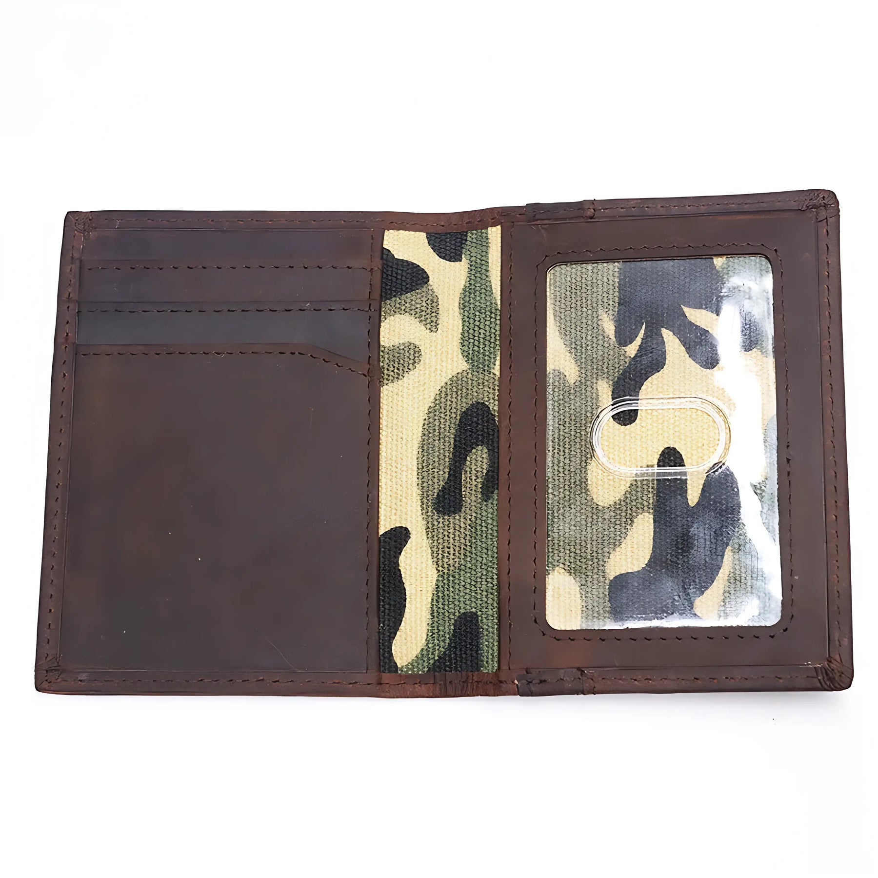 Carteira masculina em couro com estampa camuflada e porta-cartões.