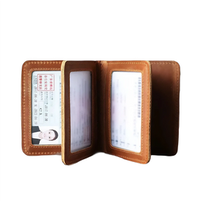 Carteira de couro com compartimentos para documentos e id, estilo elegante.