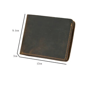 Carteira masculina em couro marrom, medindo 12x9,5x2 cm, estilo moderno.