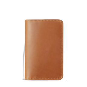 Carteira de couro marrom, dimensões 14,5 cm x 9,5 cm, leve e elegante.
