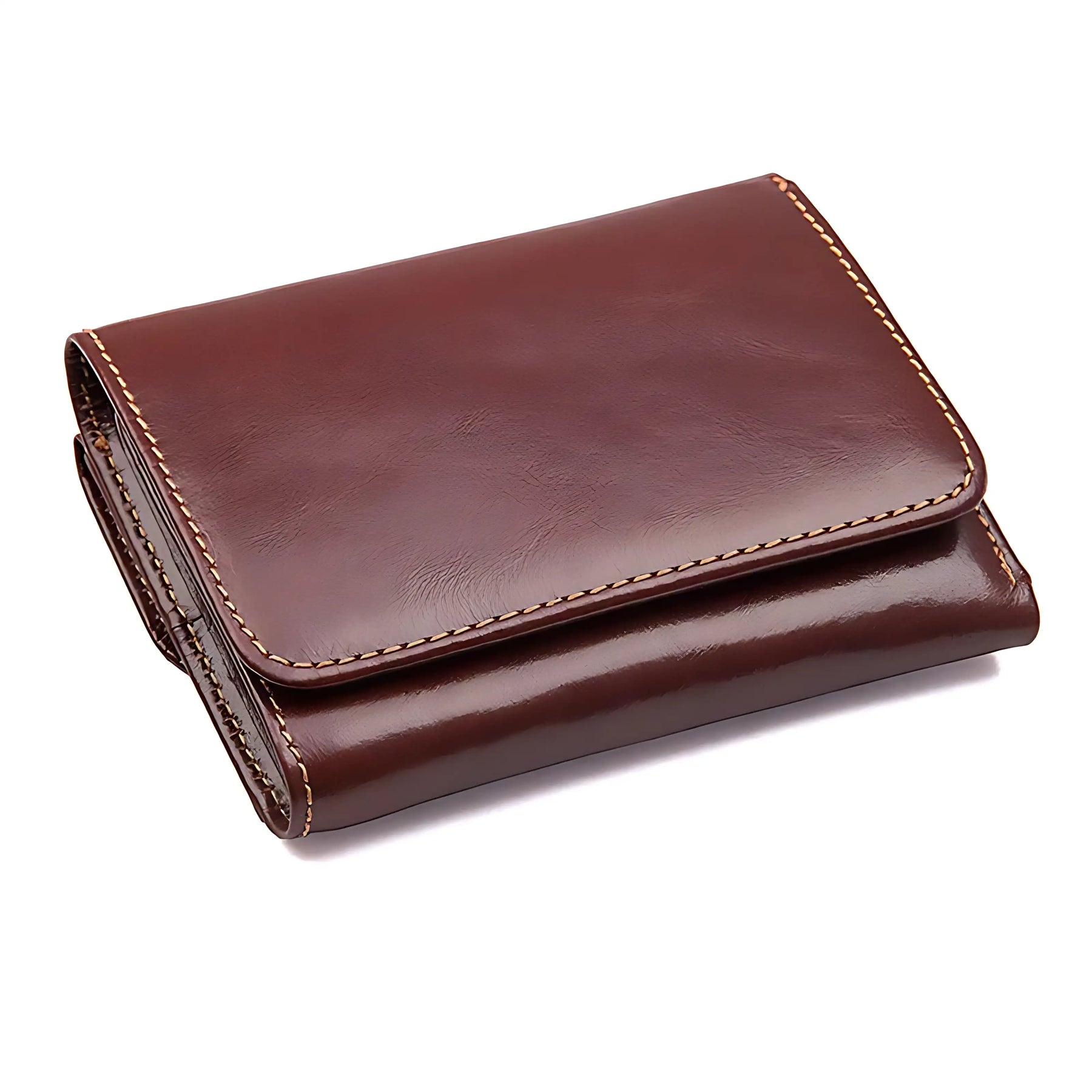 Carteira masculina de couro marrom, compacta e elegante para uso diário.