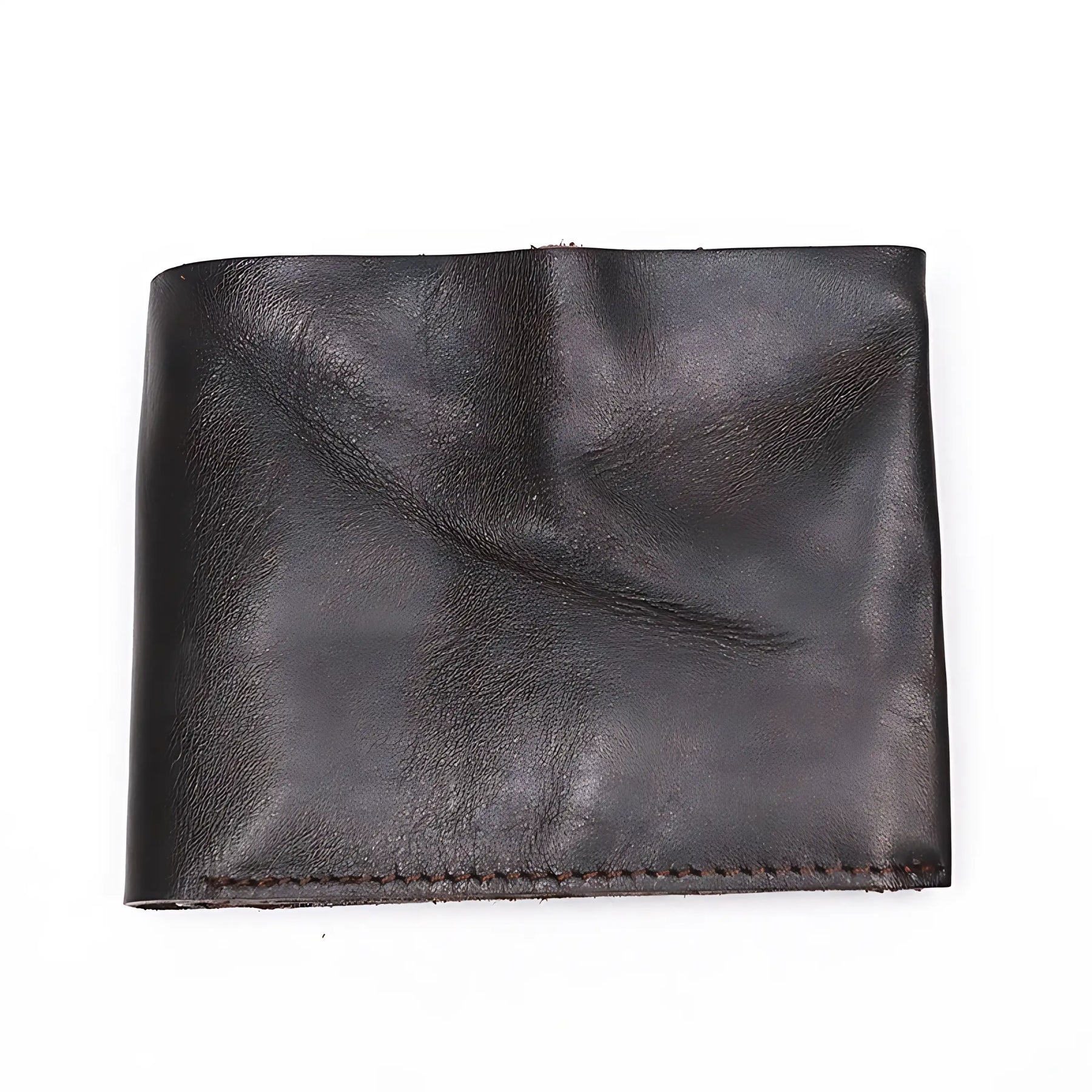 Carteira masculina de couro marrom, elegante e durável para uso diário.