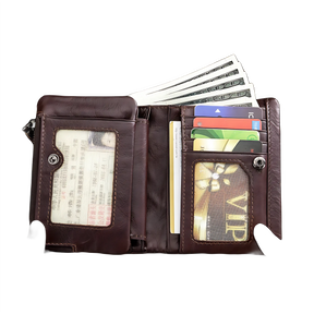 Carteira de couro marrom com espaços para cartões e documentos, elegante e funcional.