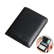 Carteira de couro preta com proteção RFID e 7 compartimentos para cartões.