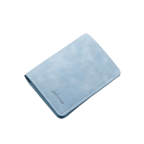 Carteira azul clara, estilo minimalista, ideal para organização e elegância.