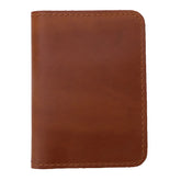 Carteira de couro marrom, design simples e elegante, ideal para organização.