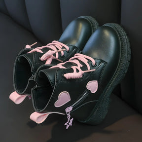 Bota Infantil Feminina Premium Com Forro Em Lã Sola Antiderrapante