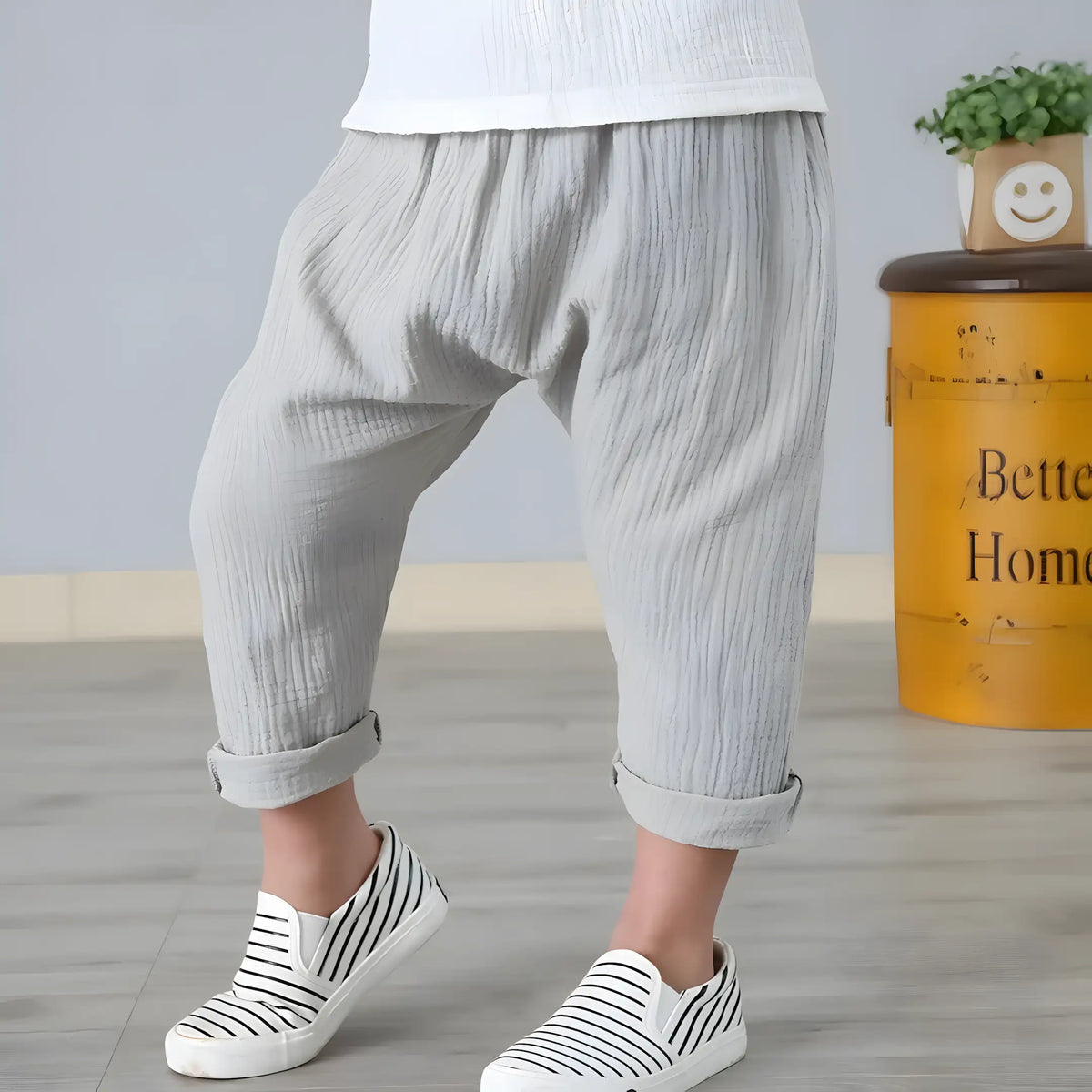 calça infantil masculina linho e algodão na cor cinza.