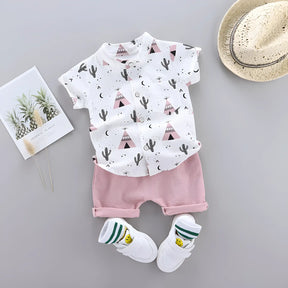 conjunto infantil masculino camisa e short modelo na cor rosa.