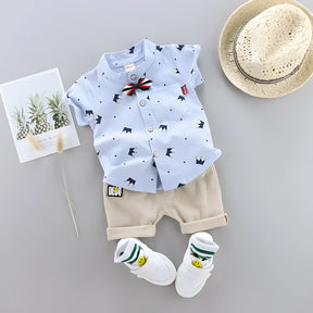 conjunto infantil masculino camisa e short modelo coroa na cor azul.