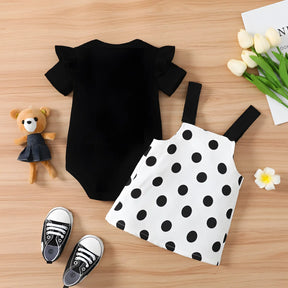conjunto infantil para menina body e vestido bordado com destaque para a parte traseira.