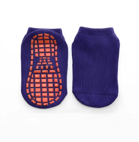 meia infantil antiderrapante na cor roxo
