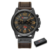 Relógio masculino estilo militar modelo de cor preto e amarelo.